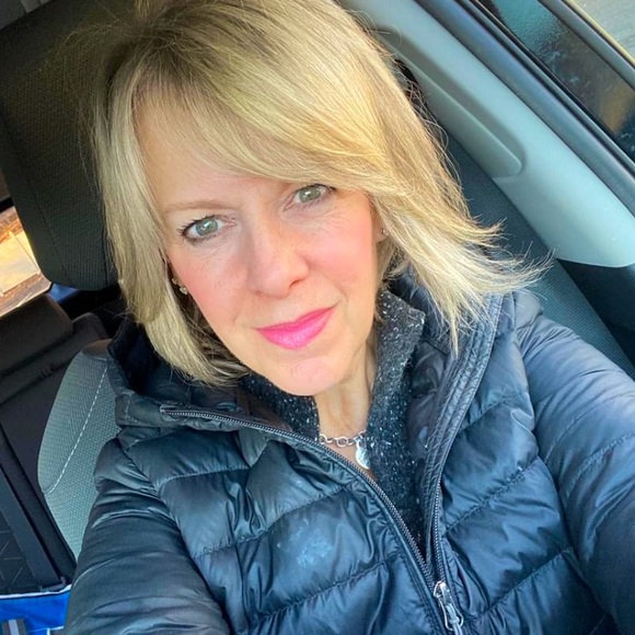 Meet your Posher, Nancy - Picture 1 of 1